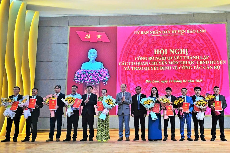 Thành lập và đổi tên các Chi bộ cơ sở trực thuộc Huyện ủy Bảo Lâm