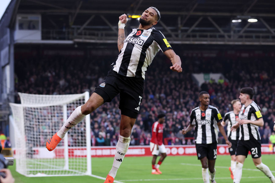 Nhận định, dự đoán Newcastle vs Nottingham: Ăn miếng trả miếng
