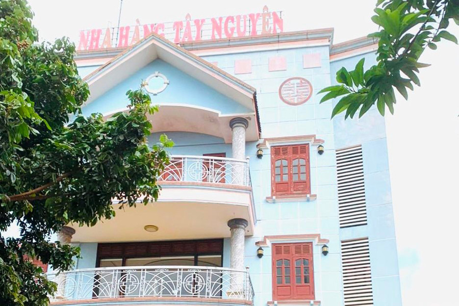 Nhà hàng Tây Nguyên