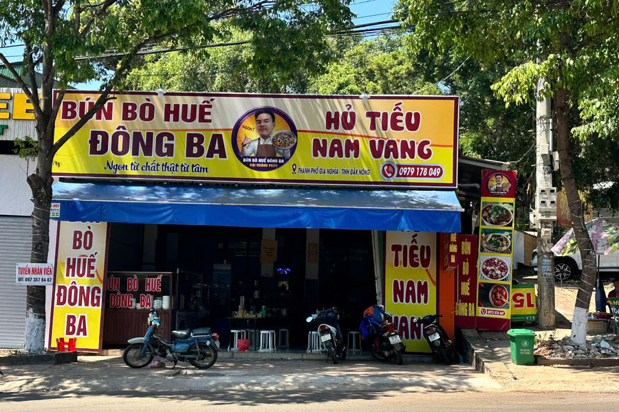 Bún bò Huế Đông Ba