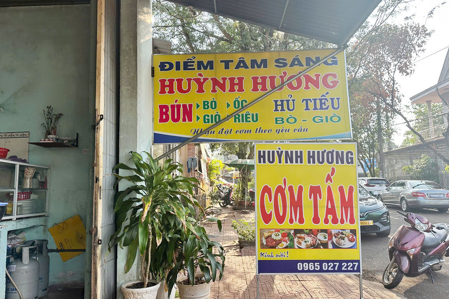 Bún Huỳnh Hương