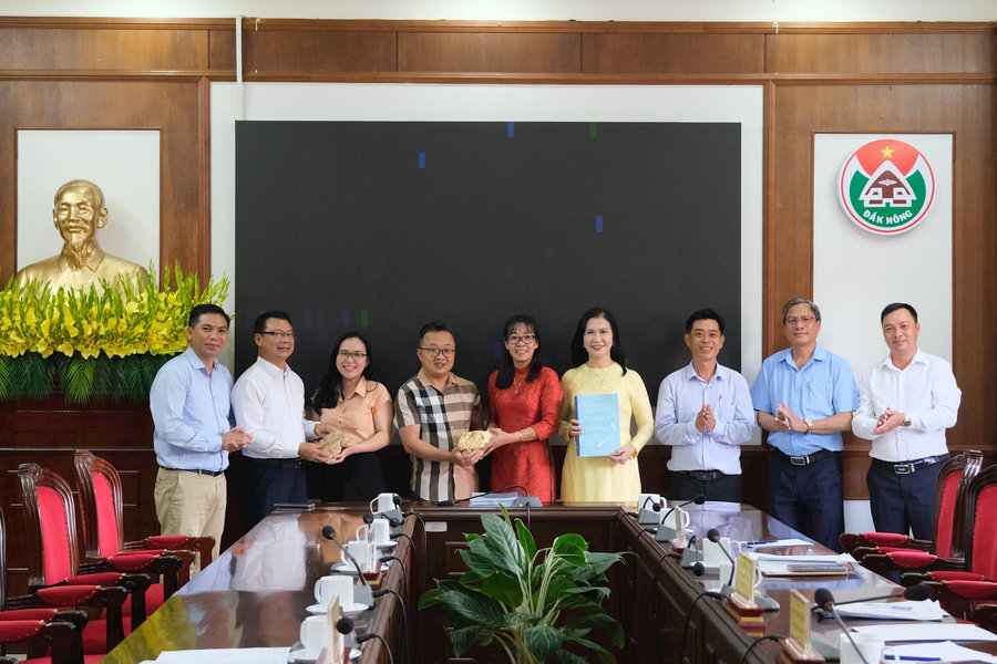 Tăng cường nghiên cứu khoa học giữa Đắk Nông và Viện KHXH vùng Tây Nguyên