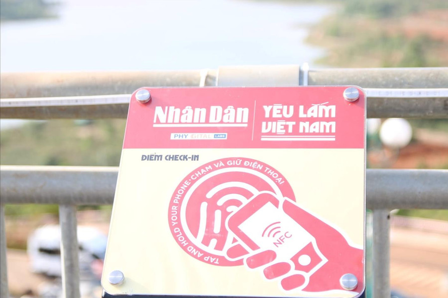 Báo Nhân Dân triển khai Dự án “Yêu lắm Việt Nam” tại Đắk Nông