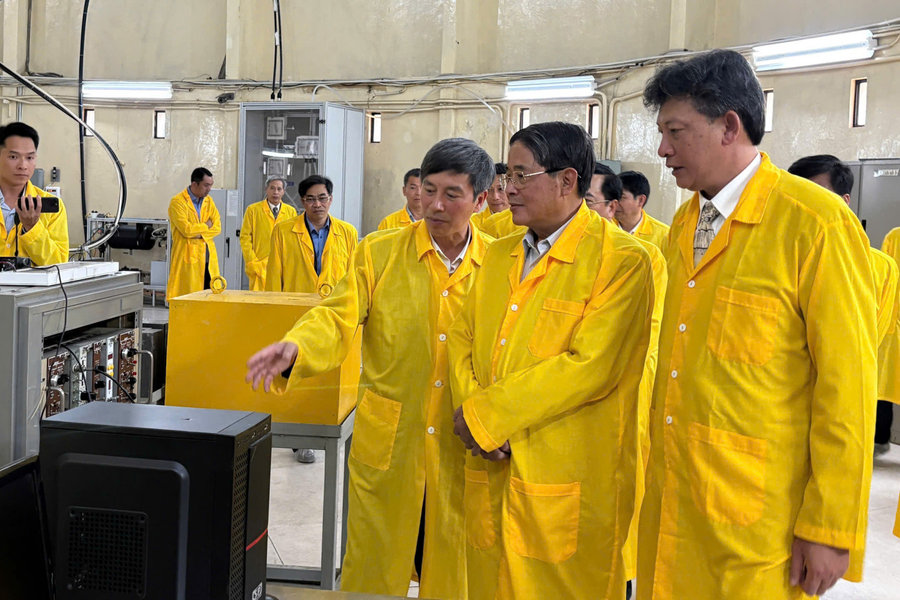 Phó Chủ tịch Quốc hội Nguyễn Đức Hải làm việc với Viện Nghiên cứu Hạt nhân về đột phá phát triển khoa học công nghệ