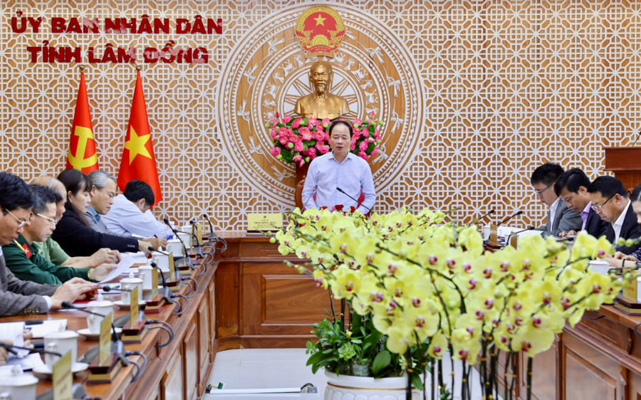 Chủ tịch UBND tỉnh Lâm Đồng Trần Hồng Thái chủ trì Hội nghị đánh giá tình hình kinh tế - xã hội Quý I/2025
