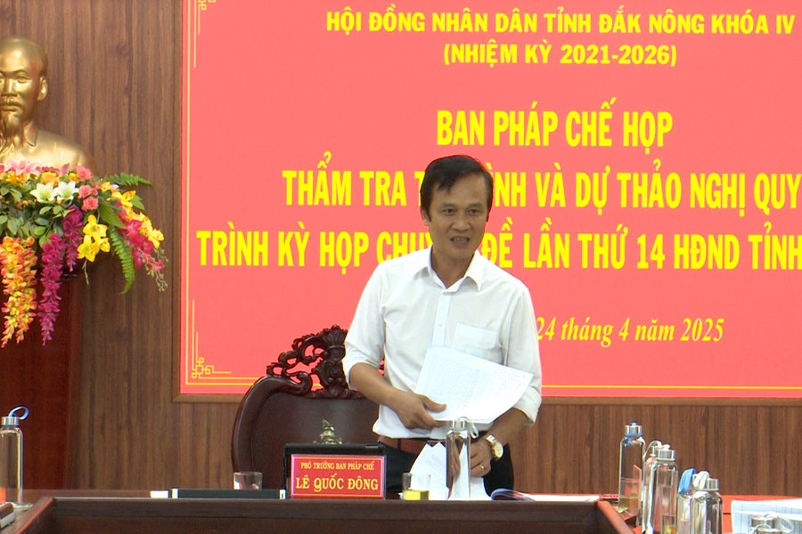 Thẩm tra các nội dung liên quan đến sắp xếp đơn vị hành chính