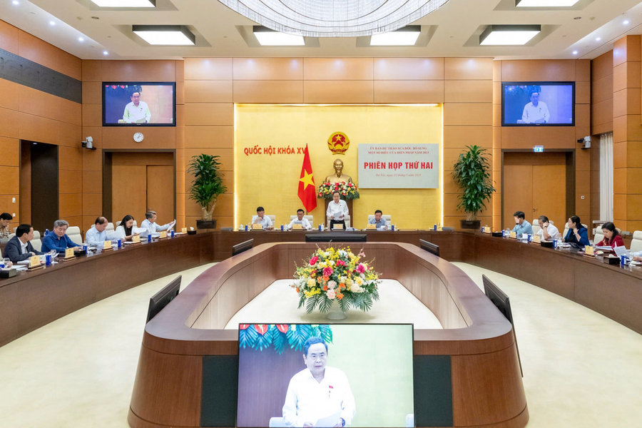 Ủy ban Dự thảo sửa đổi, bổ sung một số điều của Hiến pháp năm 2013 họp phiên thứ 2