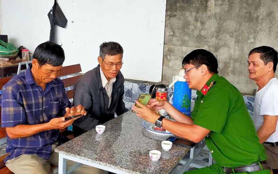 Bảo Lộc: Tập trung hỗ trợ Nhân dân góp ý sửa đổi, bổ sung Hiến pháp qua ứng dụng VNeID