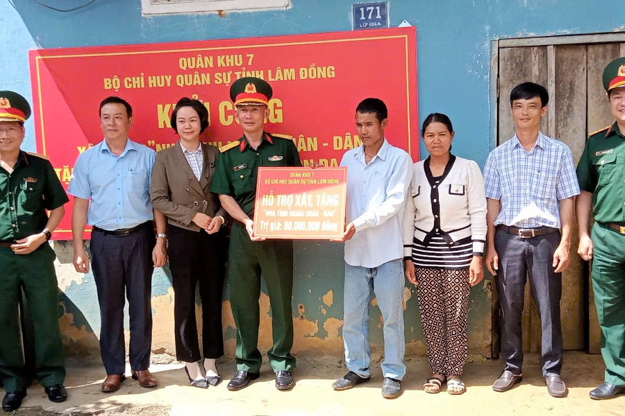 Khởi công xây dựng nhà Tình nghĩa Quân - Dân tại Bảo Lộc