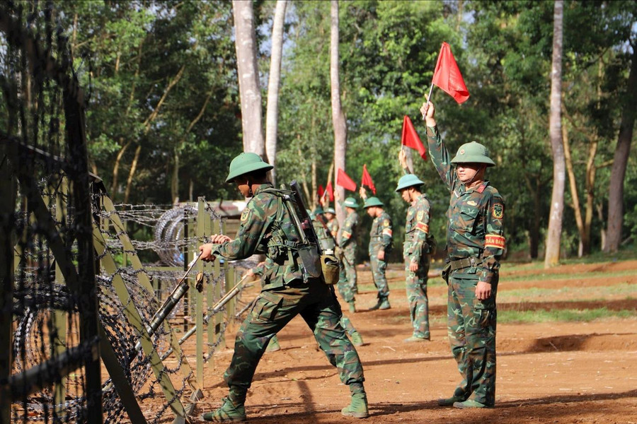 Chiến sĩ mới Đắk Nông trưởng thành, bản lĩnh từ thao trường