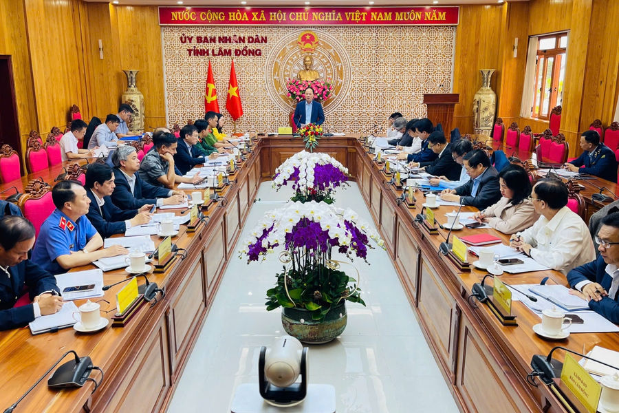 Chủ tịch UBND tỉnh Lâm Đồng Trần Hồng Thái: Không nương tay với tội phạm hàng giả