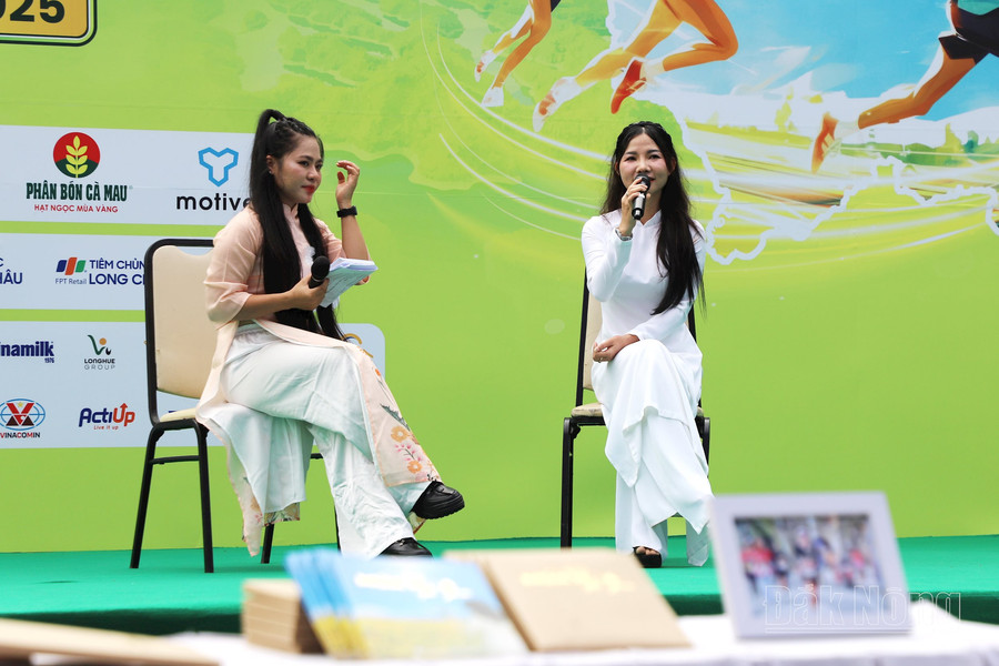 Nữ bác sĩ kể chuyện “Những mùa hoa đã qua” tại Đắk Nông Marathon 2025