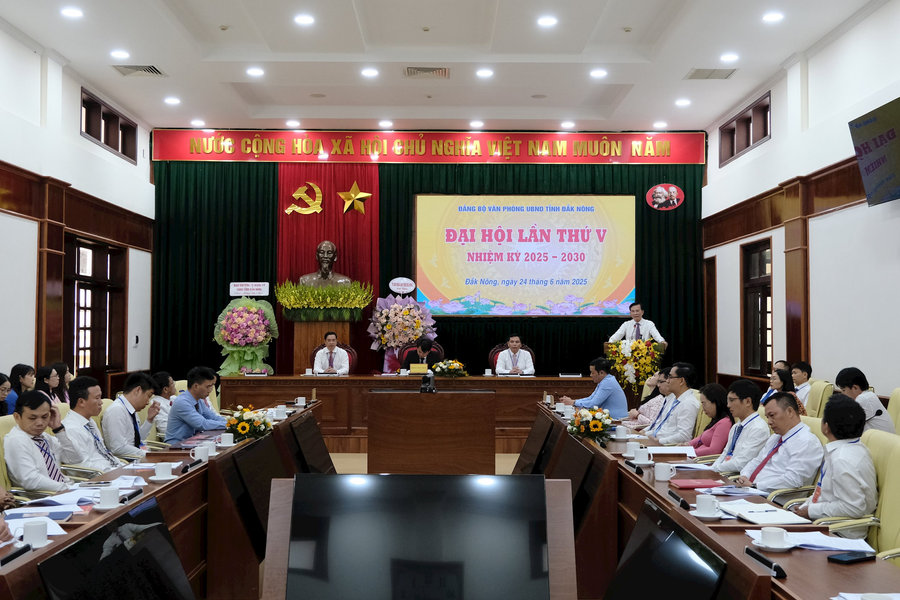Đại hội Đảng bộ Văn phòng UBND tỉnh Đắk Nông lần thứ V, nhiệm kỳ 2025-2030.