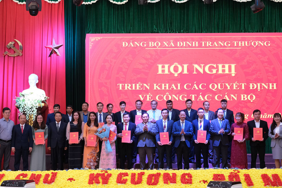 Công bố quyết định về công tác cán bộ của 7 xã mới tại huyện Di Linh