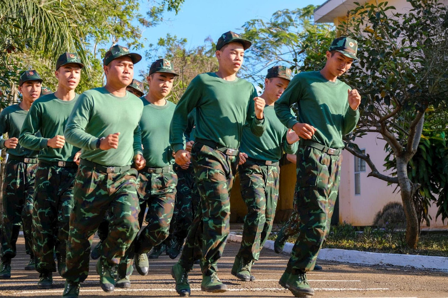 Đảng bộ Trung đoàn Bộ binh 994: Tiếp đà thắng lợi