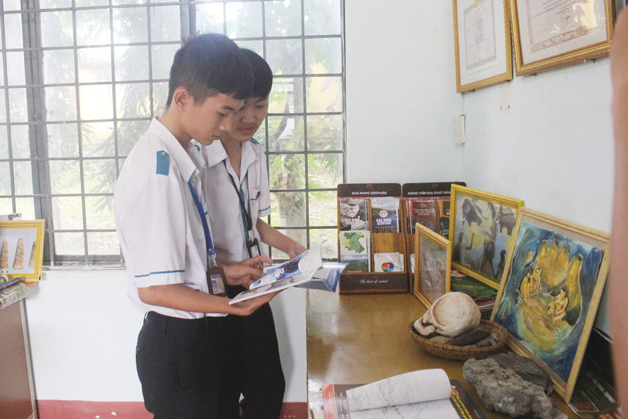 Đưa di sản Công viên địa chất toàn cầu vào trường học