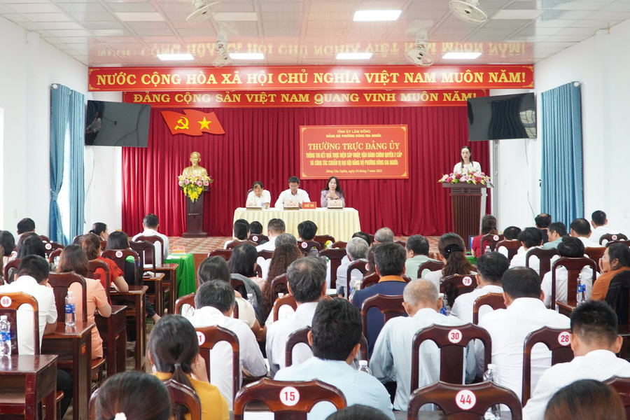 Phường Đông Gia Nghĩa gặp mặt đội ngũ cán bộ cấp cơ sở