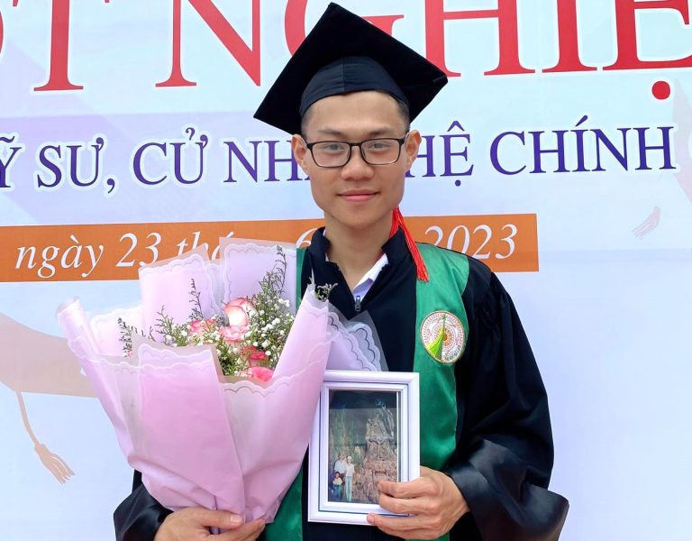 Thủ khoa Trường Đại học Đà Lạt được tuyển thẳng làm giáo viên trường chuyên