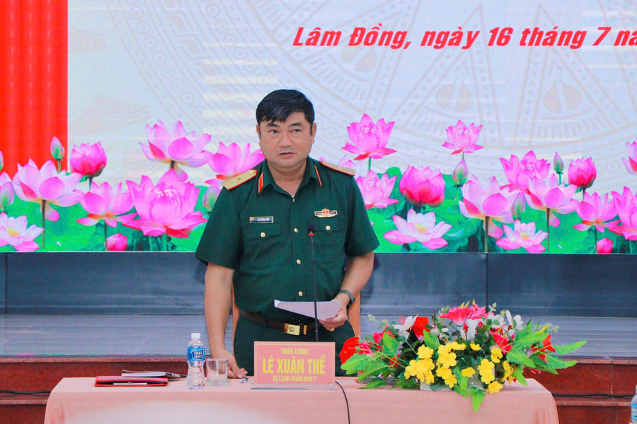 Tư lệnh Quân khu 7 kiểm tra các Ban Chỉ huy Phòng thủ khu vực tỉnh Lâm Đồng