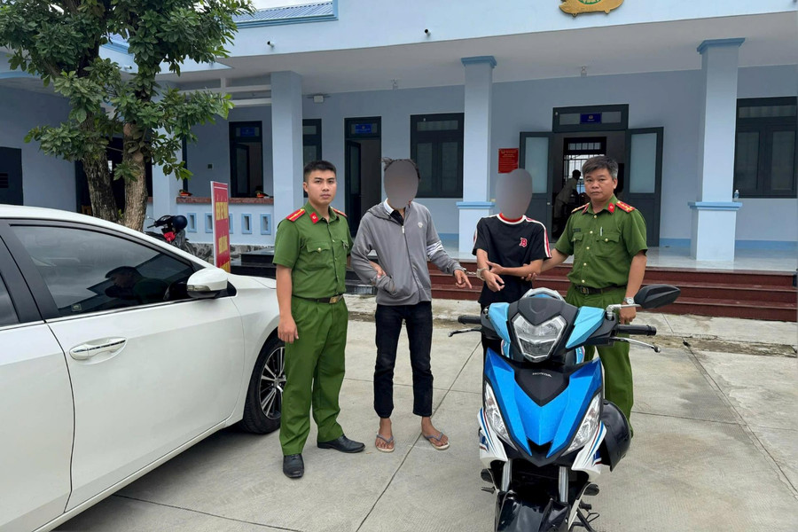 Lâm đồng: Bắt nhanh 2 đối tượng cướp giật túi xách