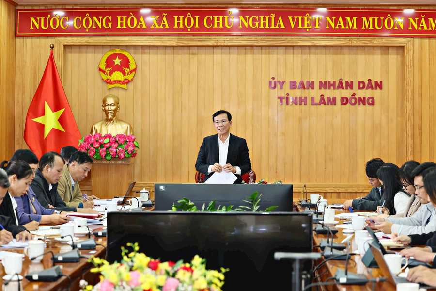 Bố trí cán bộ cấp xã, các sở, ngành phải chặt chẽ, đúng người, đúng việc