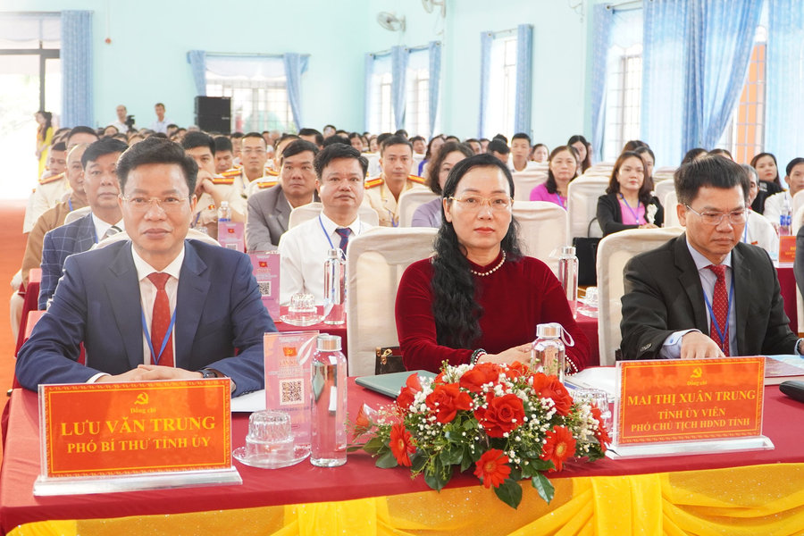 Hình ảnh Đại hội đại biểu Đảng bộ xã Kiến Đức lần thứ I, nhiệm kỳ 2025 - 2030