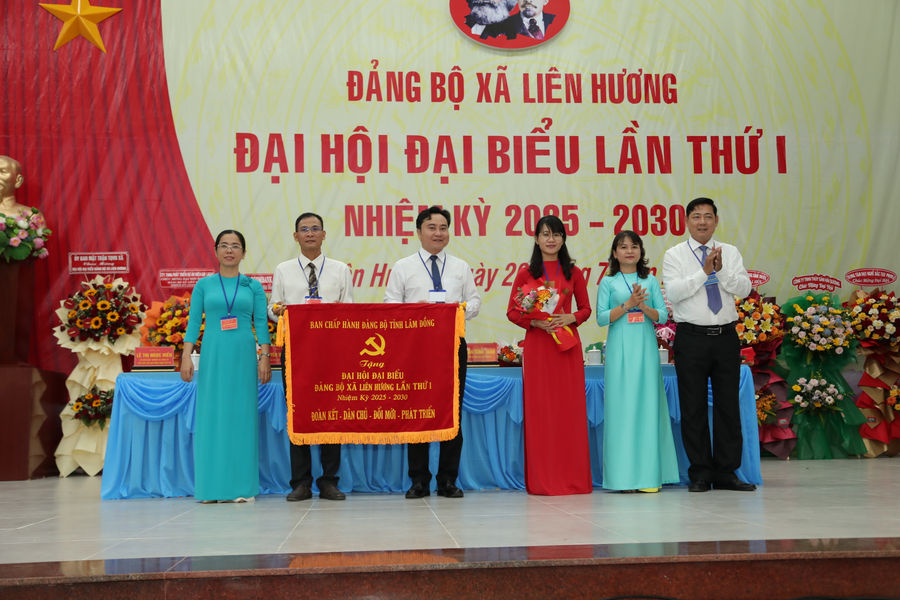 Liên Hương tạo chuyển biến rõ nét, đột phá trong từng lĩnh vực