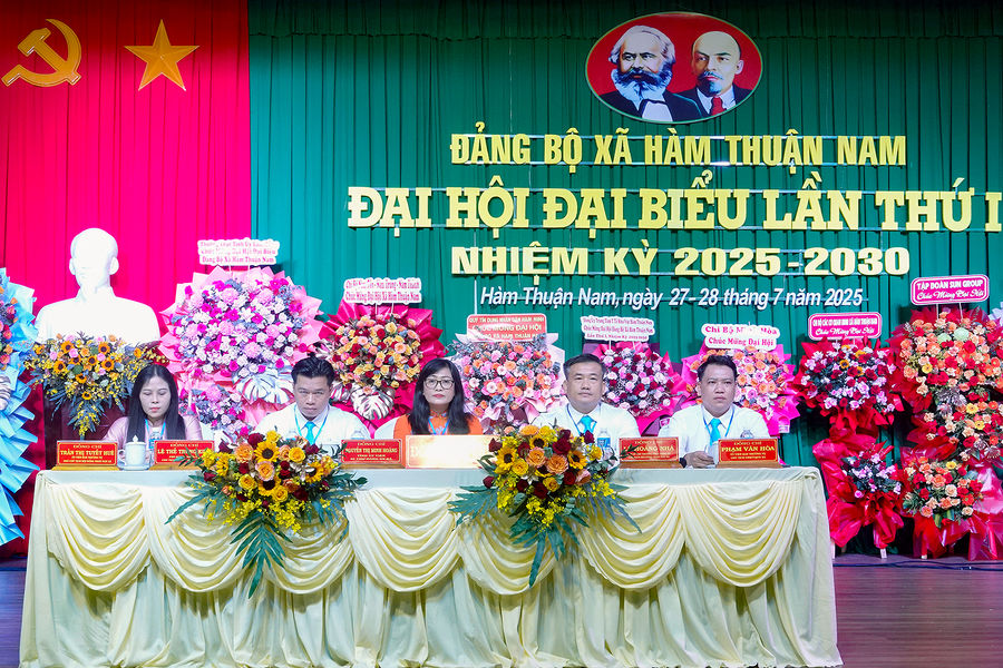 Hàm Thuận Nam hướng tới phát triển bứt phá, toàn diện