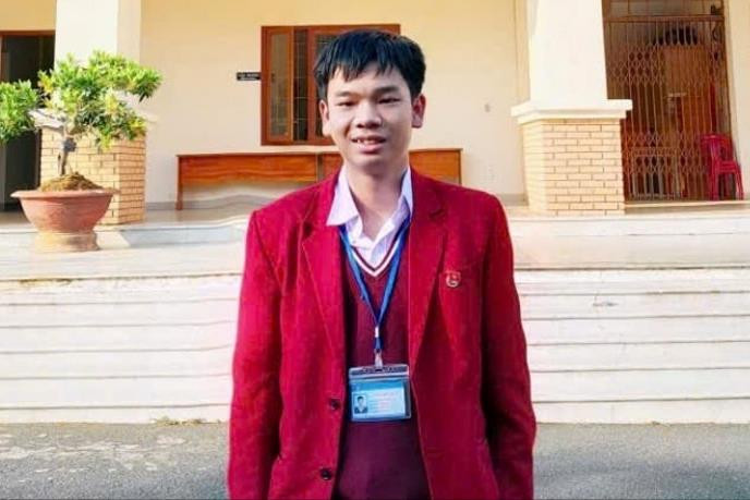 Nam sinh Lâm Đồng giành huy chương bạc Olympic Tin học quốc tế