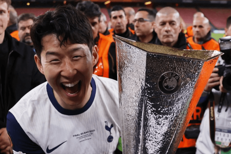 Son Heung Min chính thức chia tay “Gà trống”