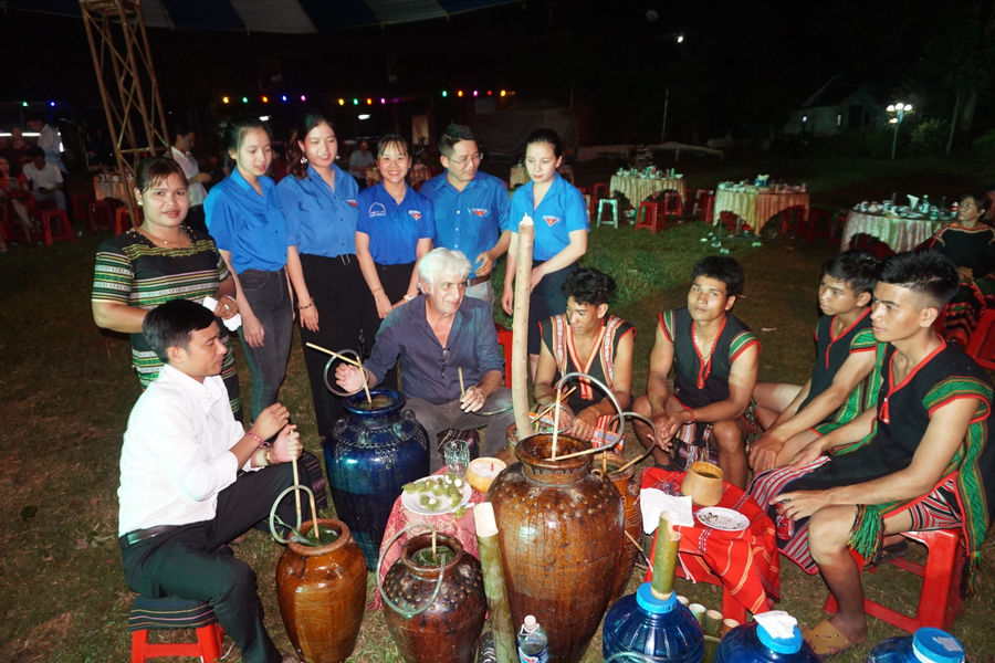 Du lịch cộng đồng - “chìa khóa” phát triển du lịch công viên địa chất