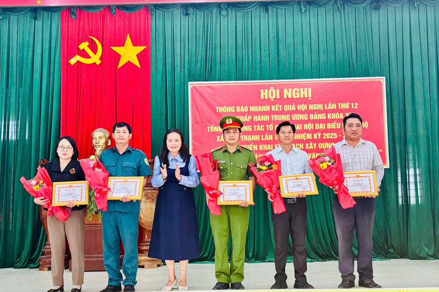 Hàm Thạnh thi đua “Cán bộ 2 giỏi, 5 trách nhiệm, vững vàng trước thử thách”