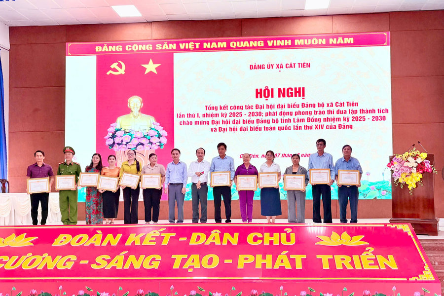 Xã Cát Tiên: Đoàn kết, quyết tâm thi đua thực hiện thắng lợi Nghị quyết Đại hội đại biểu Đảng bộ xã lần thứ I