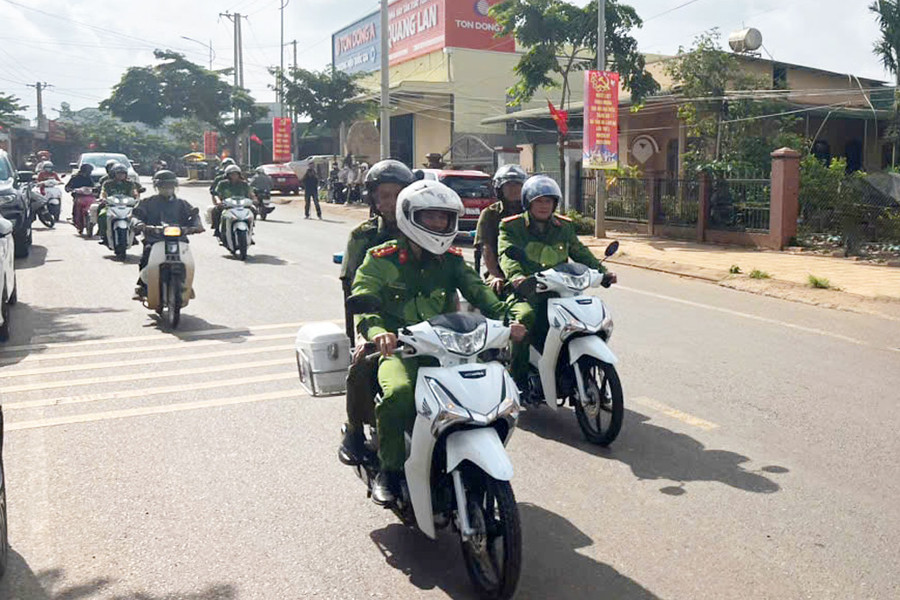 Công an xã Tân Hà Lâm Hà trấn áp hiệu quả các loại tội phạm