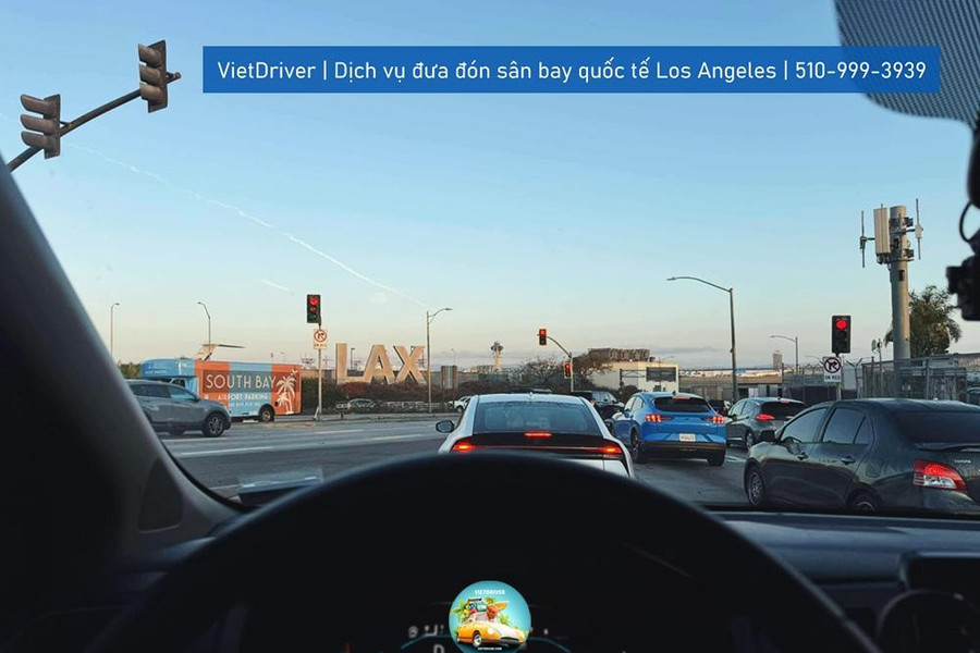 VietDriver - Dịch vụ đưa đón Sân bay Los Angeles chuyên nghiệp, chất lượng