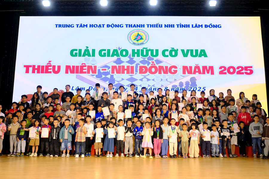 Sôi nổi Giải giao hữu Cờ vua Thiếu niên - Nhi đồng năm 2025
