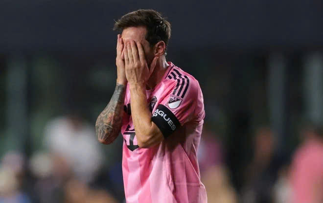 Messi lỗi hẹn