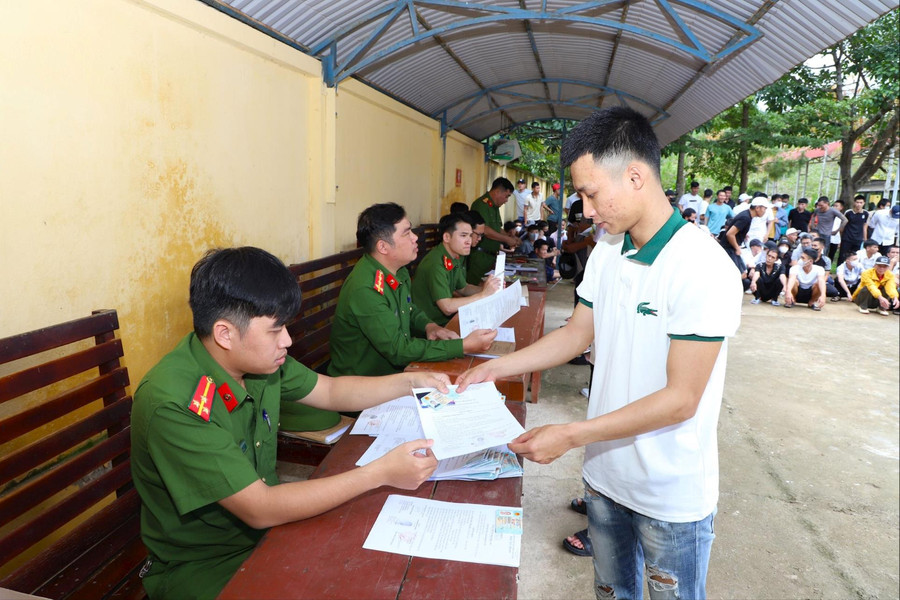 Ngày trở về của những người lỗi lầm
