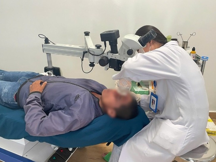 Kịp thời cấp cứu mắt cho bệnh nhân do nổ bình khí nén