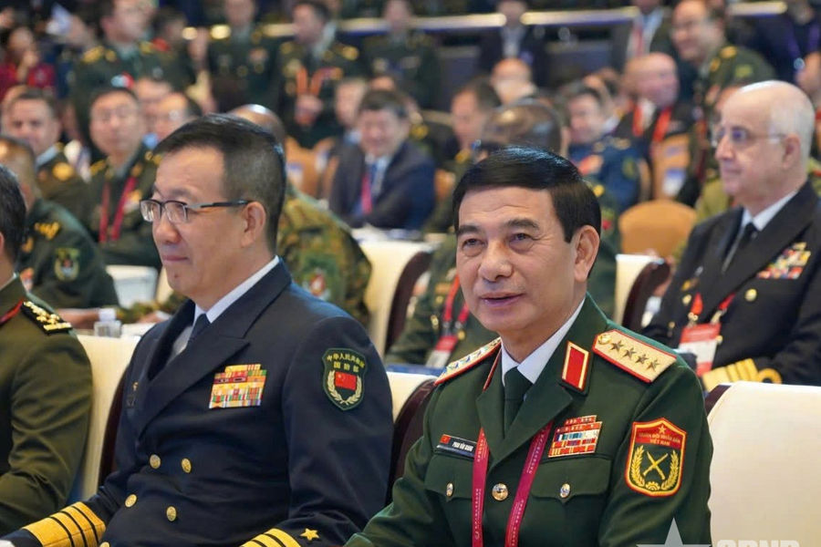 Một số hình ảnh hoạt động của Bộ trưởng Phan Văn Giang trong chuyến tham dự Diễn đàn Hương Sơn Bắc Kinh lần thứ 12