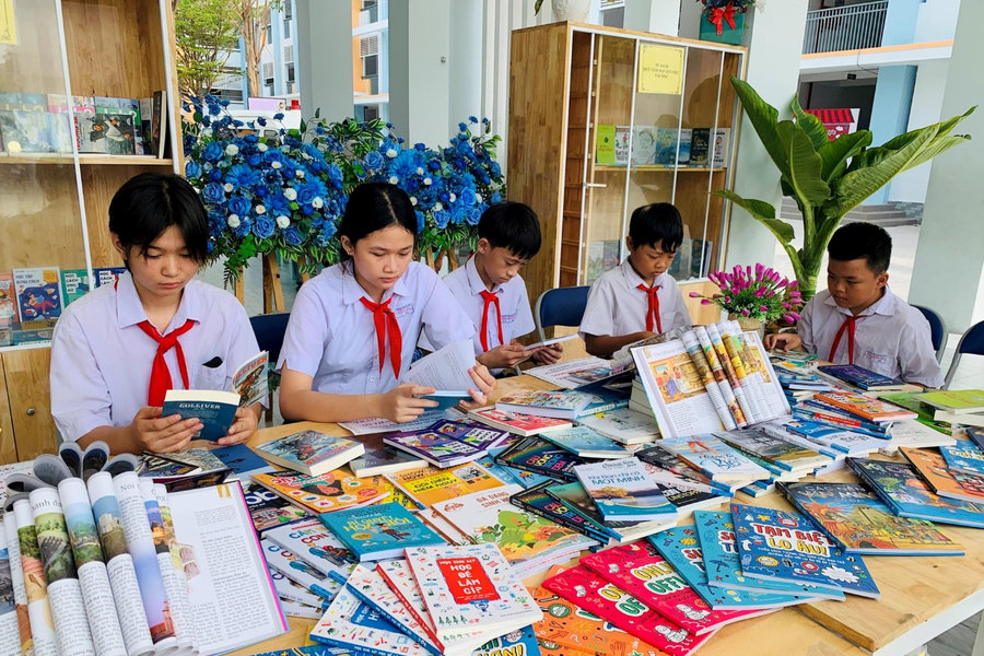 Dạy học 2 buổi/ngày còn nhiều khó khăn