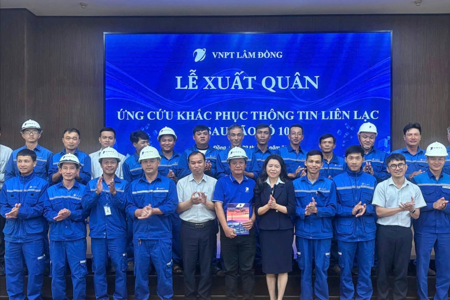 VNPT Lâm Đồng hỗ trợ Quảng Trị khắc phục hậu quả bão số 10