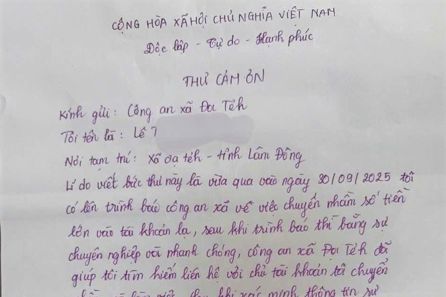Công an xã Đạ Tẻh giúp người dân nhận lại 450 triệu đồng chuyển nhầm