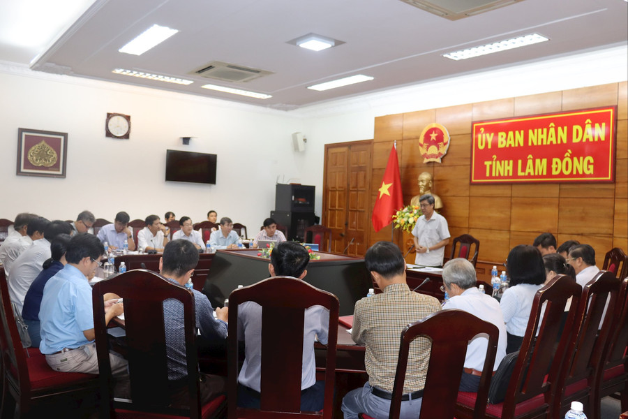 Phó Chủ tịch UBND tỉnh Lâm Đồng làm việc với Ban QLDA số 2 về vướng mắc giải ngân, giải phóng mặt bằng