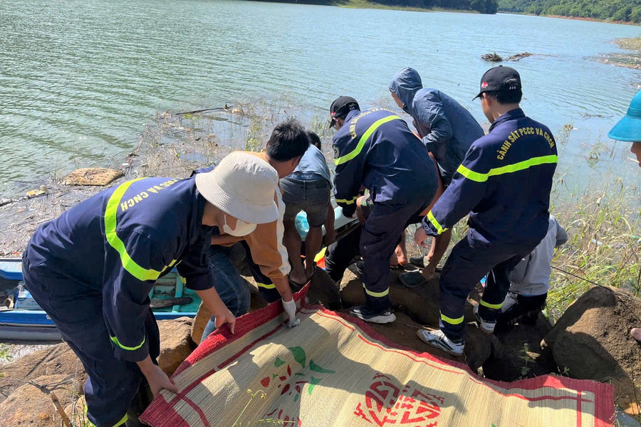 Tìm thấy thi thể nạn nhân rơi xuống thác đầu nguồn hồ Hàm Thuận - Đa Mi