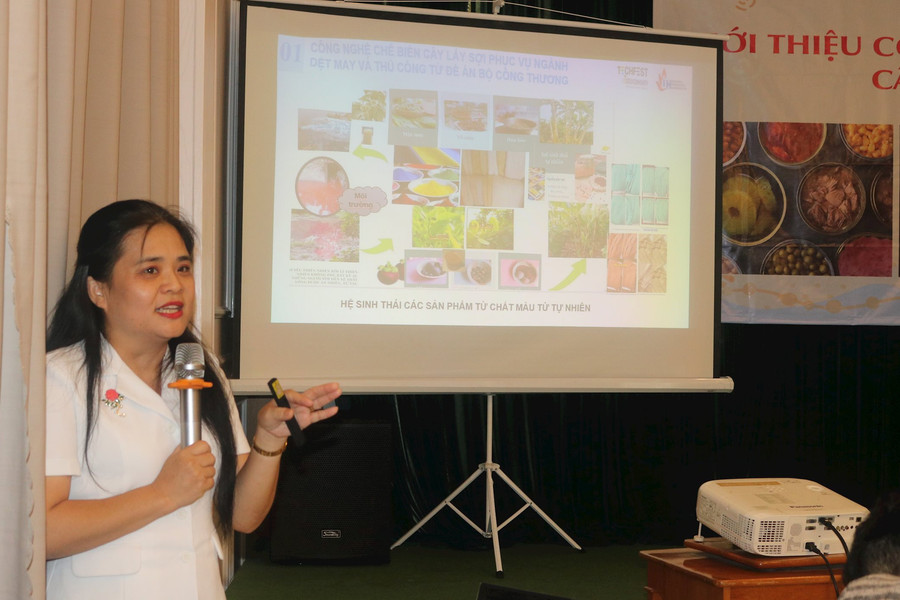 Chế biến vải sợi từ thân chuối