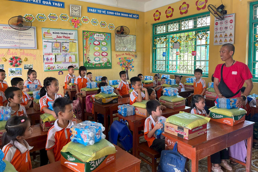 Hành trình nghĩa tình từ Lâm Đồng đến miền Bắc lũ lụt