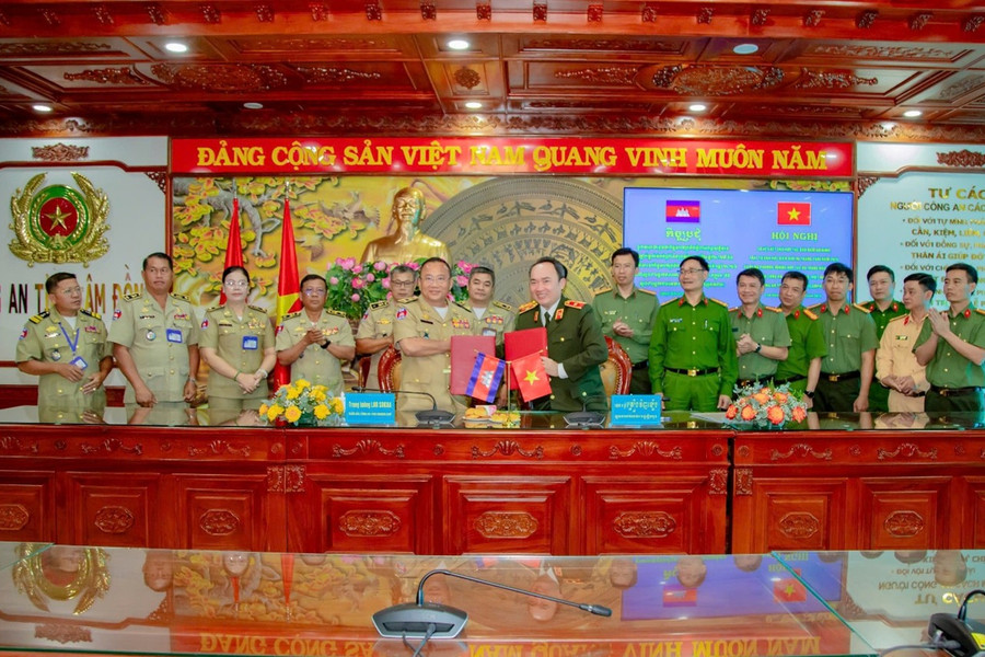 Công an tỉnh Lâm Đồng và Công an tỉnh Mondulkiri đẩy mạnh hợp tác, giữ vững an ninh trật tự trên khu vực biên giới