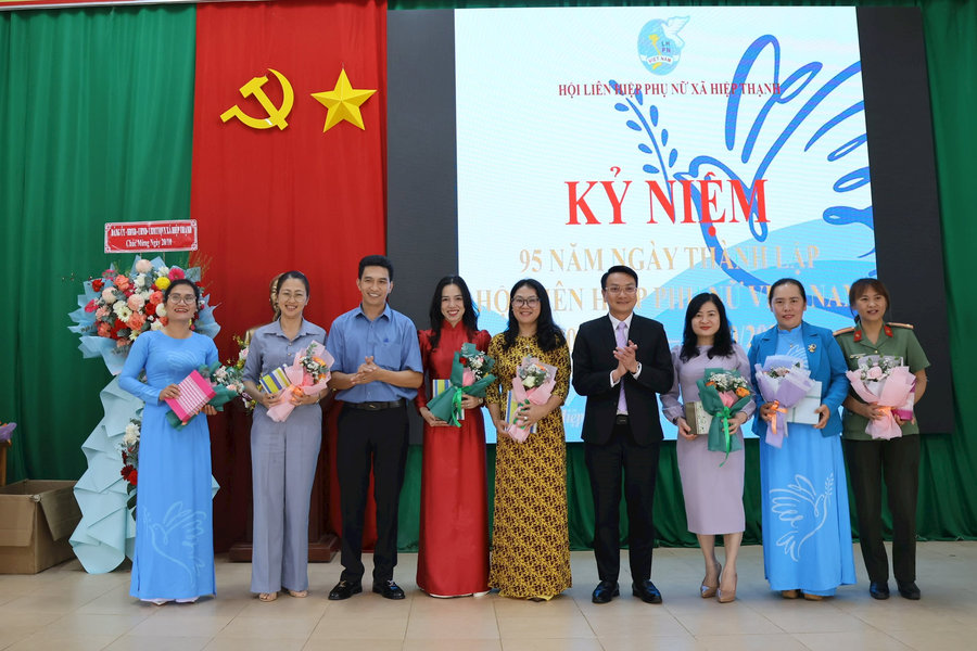 Hội LHPN xã Hiệp Thạnh Kỷ niệm 95 năm Ngày thành lập Hội LHPN Việt Nam