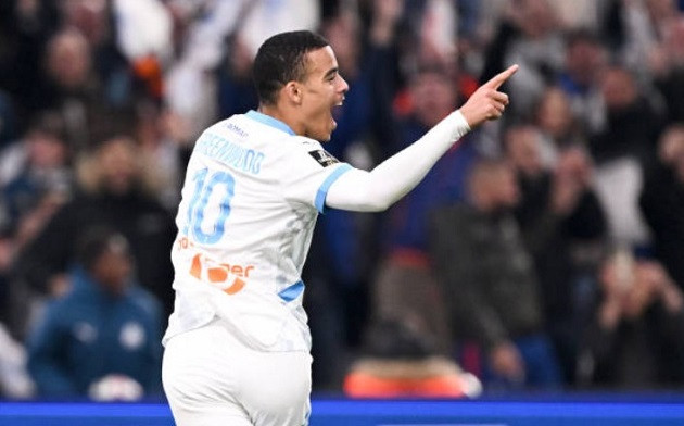Greenwood ghi 4 bàn, Marseille thắng 6-2, kỷ lục 34 năm